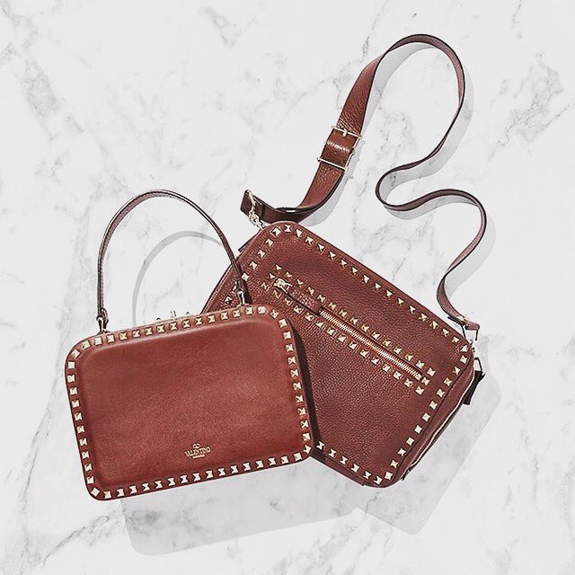 DChicTrades's tweet photo. the ESSENTIALS: Easiest statement pieces to update your wardrobe.
Sell your pre-loved. Shop your new loves. https://t.co/ahlv5T084w
#botd https://t.co/VeGqtJHS2c
