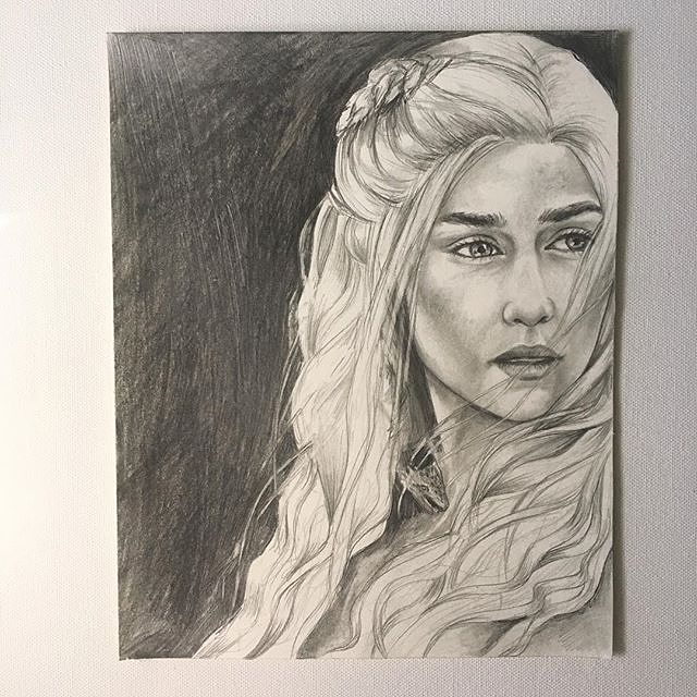 GOTGeekX's tweet photo. 🗡🐉This babe is available for 1 week at $100 (free shipping w/i the US) - after that, the price goes 🆙 Check the li… https://t.co/hoz9o4kQ4k https://t.co/cXrLBINkXg