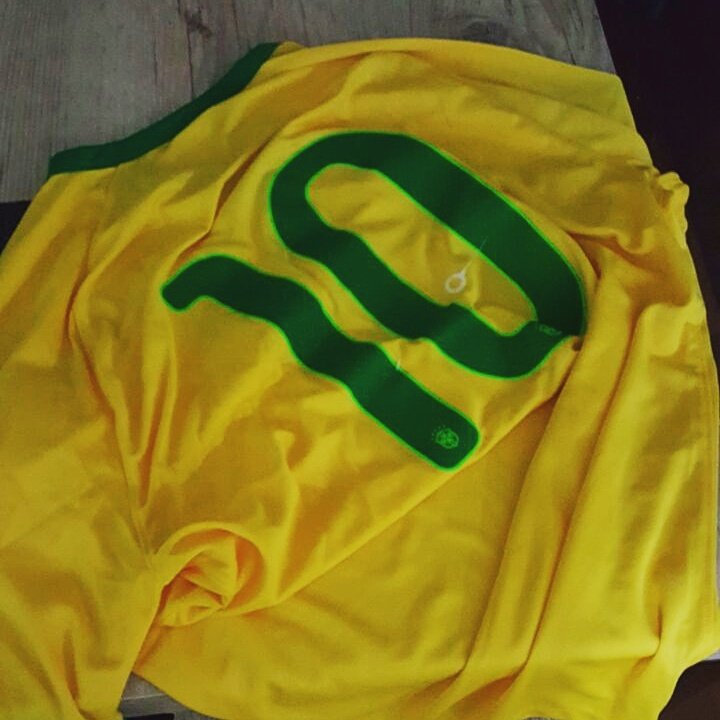 agustin's tweet photo. Agora sim que virei o Argentino mais Brasileiro da galáxia. 🤗👇 #Gratitude #MeVendi https://t.co/oOTH80a6QT