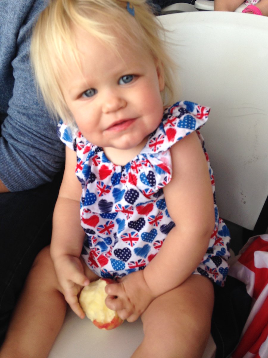 shell_bell87's tweet photo. #IAAFWorldChamps mini fan 🇬🇧🇬🇧🇬🇧 Xxx https://t.co/QxXAvF6EJS