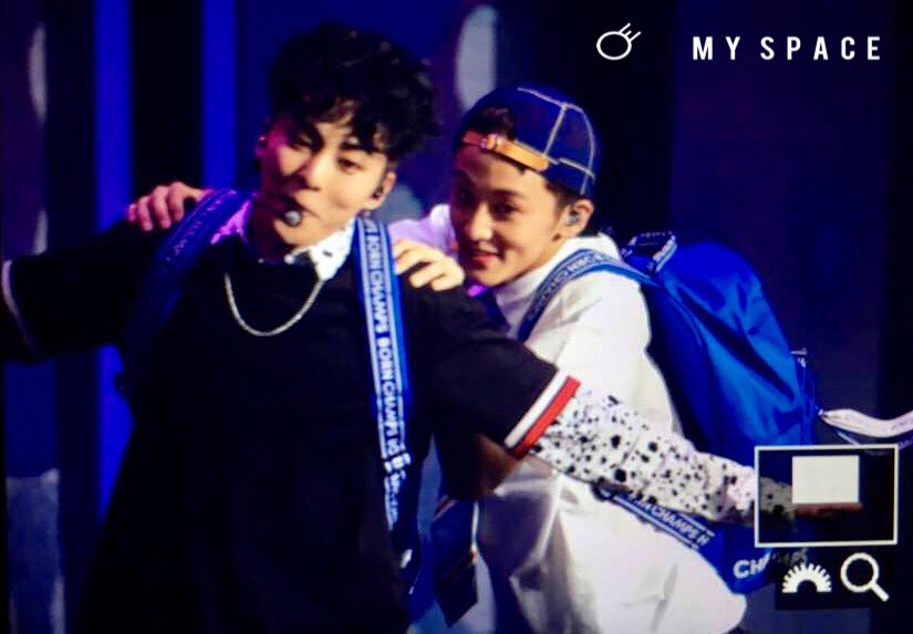 MySpaceisMARK's tweet photo. 160805 #Mark #Xiumin  #YoungAndFree #SmtowninHK https://t.co/7nk2Btepxe