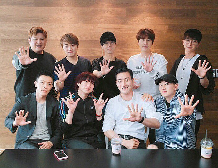 myseoulmates's tweet photo. Tabungan comeback album Super Junior. Details dan form tabungan klik link ini: https://t.co/gCn9in9TIO https://t.co/dG6RFWD1eS