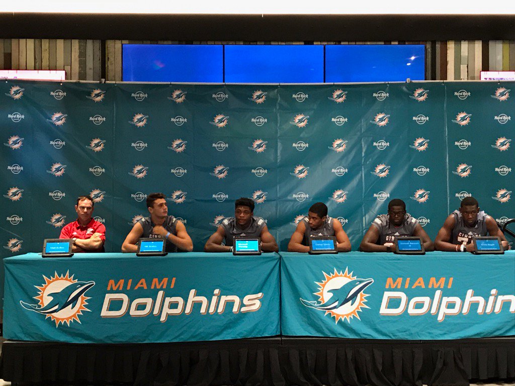 .<a href="/GibbonsFootball/">Gibbons Football</a> representing at #DolphinsHSMediaDay