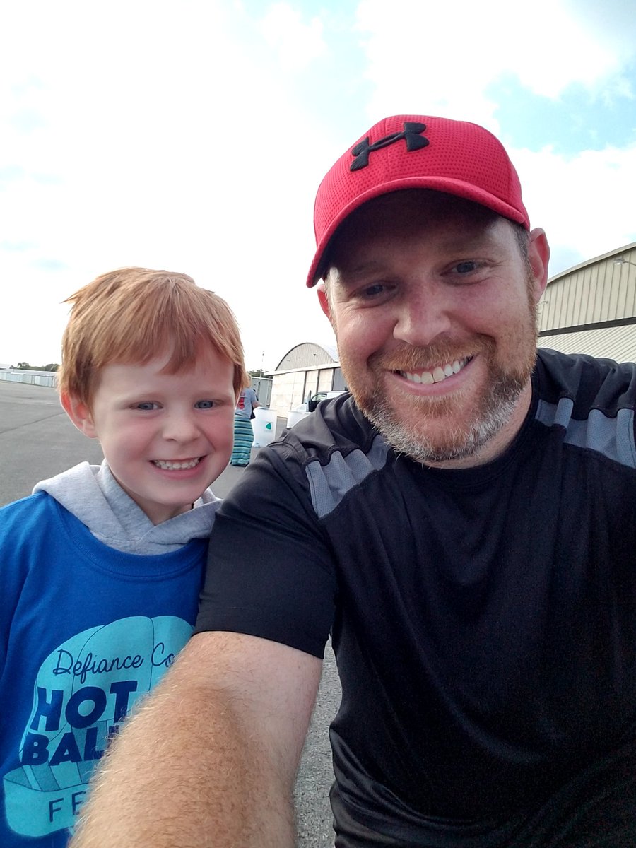 ParsonsDPT's tweet image. My #balloonfest 5k running buddy this morning! We took 1st place in the #BOBstroller division (1 of1) #summerofmove @UWDefiance