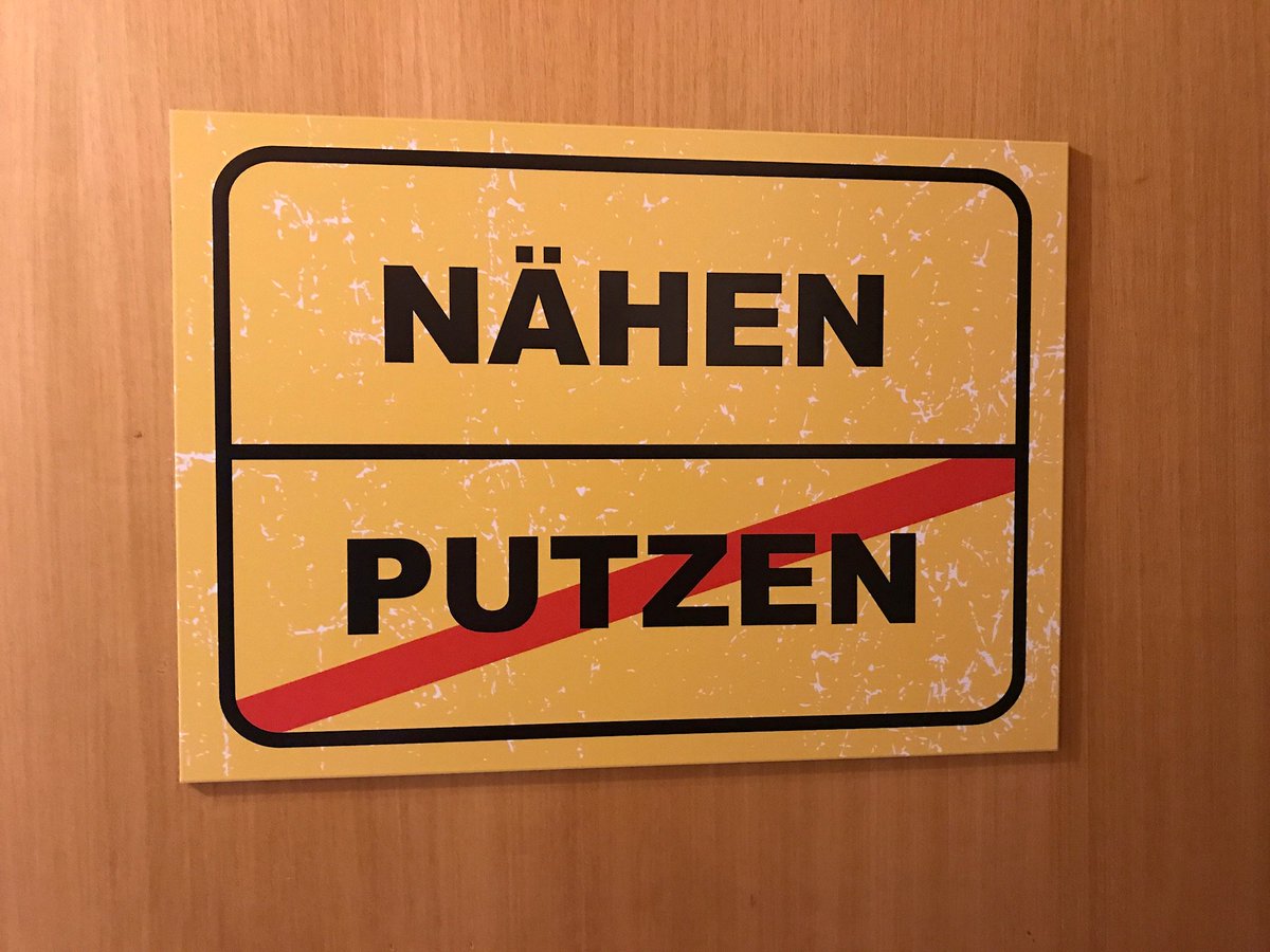 KarinsTestwelt's tweet image. Damit man auch weiß, wo es hier langgeht...
karinstestwelt.de/2017/08/05/ort…