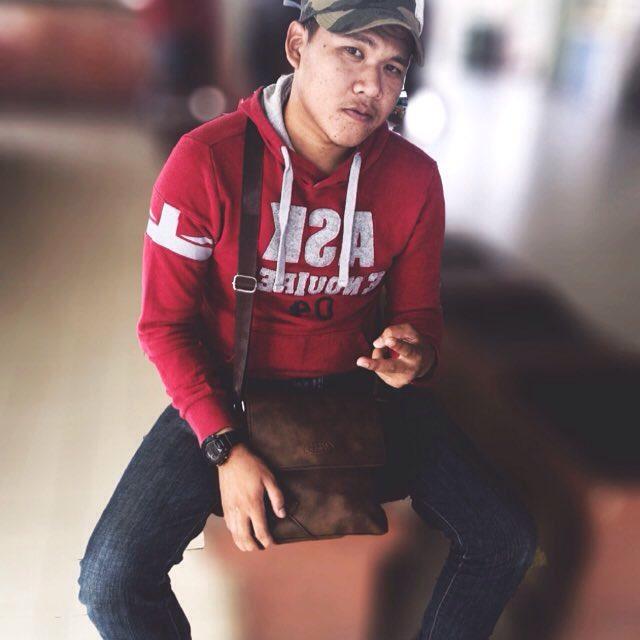 Dieyjauceng's tweet photo. Come hangout with me > Lepak sorang layan milo  on #BIGOLIVE https://t.co/eEq80CaHJw https://t.co/JirA77r2jz