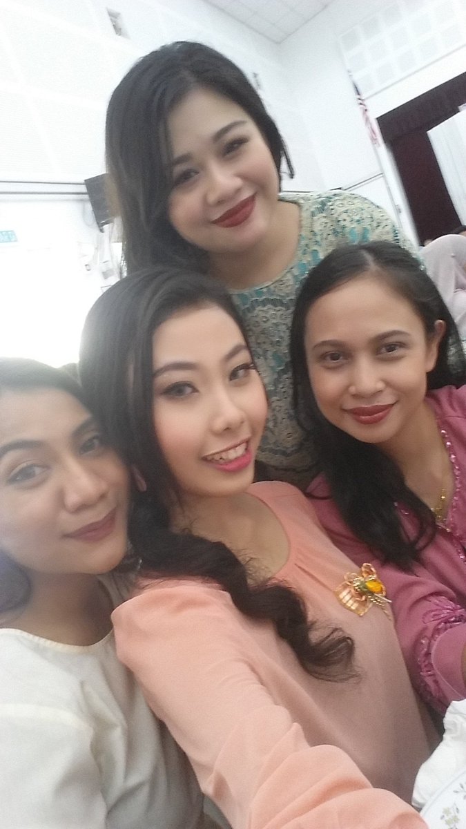 fellaferina's tweet photo. Terubat sikit rindu 😘😘 #uitm #hatic eh 😅 https://t.co/HhKIqdlkJh