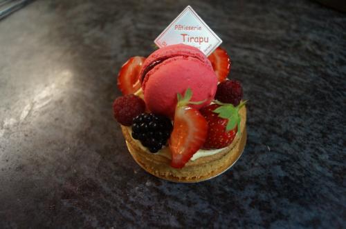 Tirapu50's tweet photo. Les gourmandises du Week-end !!!: Ce week-end, dans votre Boulangerie-pâtisserie, découvrez un large choix de… https://t.co/CvON0FaBAb https://t.co/OCa92B18S7