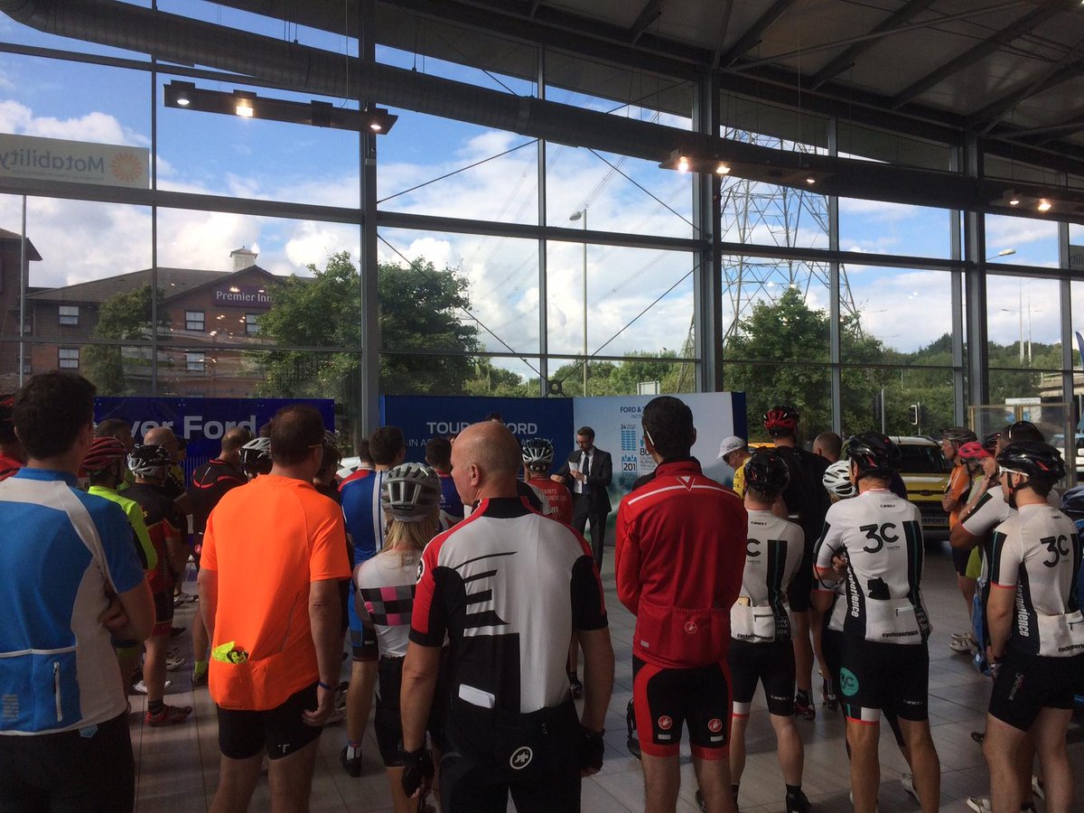 HendyGroup's tweet photo. We're loving the turnout at the #TourDeFord #Eastleigh already! #TeamSky @forduk https://t.co/d6rlpFivrI