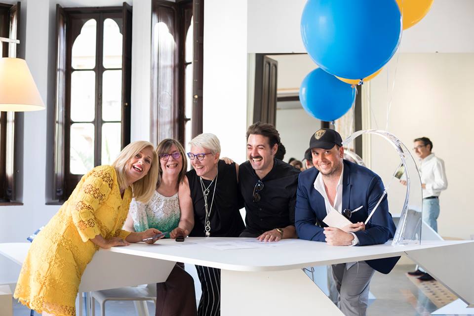 CODID_RM's tweet photo. “#IntTop nos ha cambiado la vida” @BautistayLopez y @ZimmeRdesigner https://t.co/CGPVDHqMlK @CA107Lorca #ANTRO #DiseñodeInterior #Decoración https://t.co/EkTXn6B94r