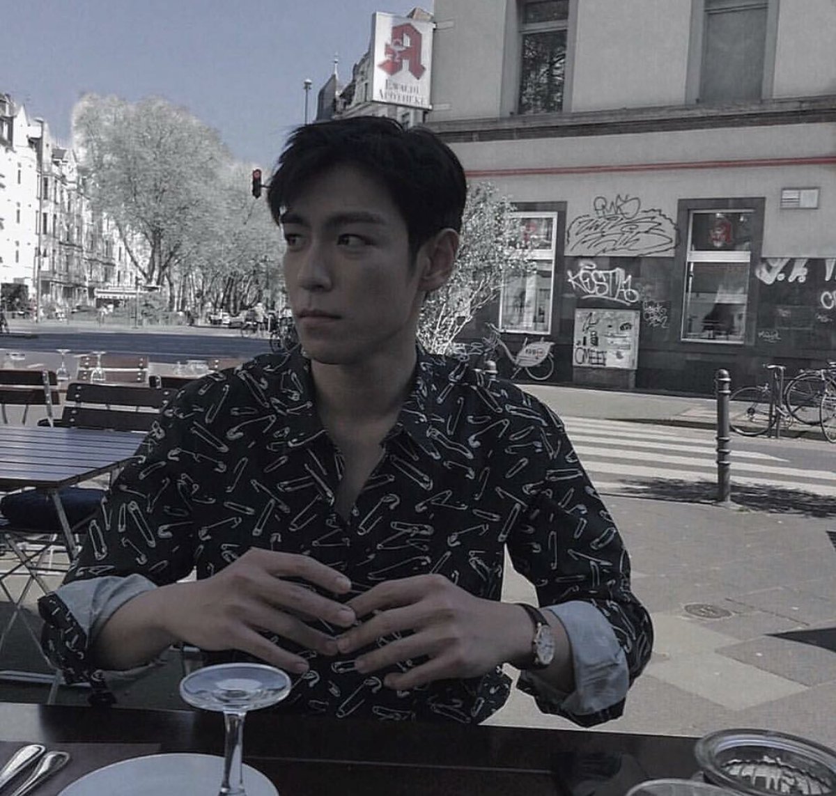 milkyizzz's tweet photo. Haru haru I'm missing you more than every other day.
Day 178. #choiseunghyuneveryday #AlwaysWithTOP #STAYSTRONGTOP https://t.co/3JVqxztbha