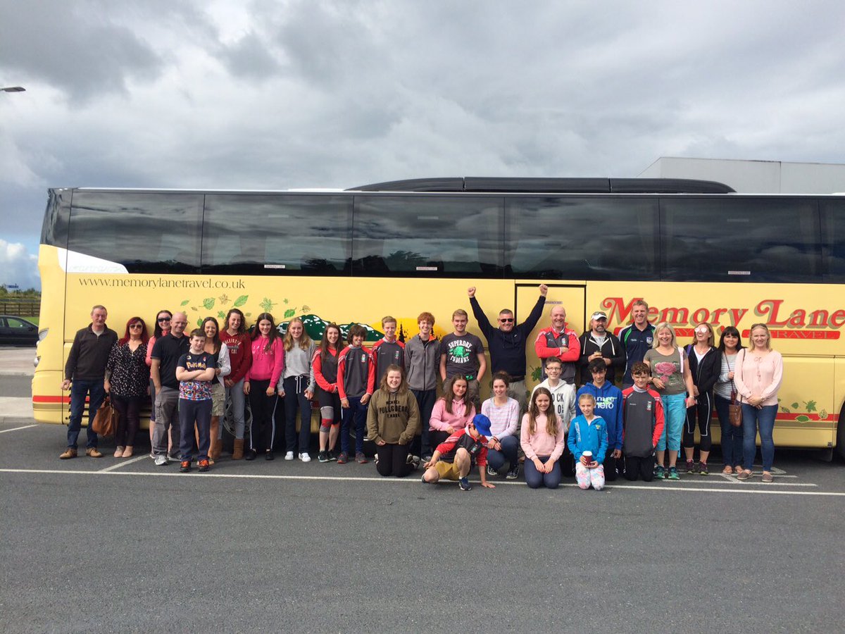 castleconnellBC's tweet photo. Woo-Hoo.. Road Trip!  @Carrickrc Regatta! 🚣‍♀️☀️😄🏅@RowingIreland @waterwaysirelan https://t.co/48FFt8HKRe