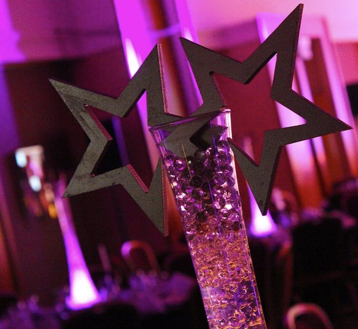 TableArtUAE's tweet photo. Twinkling in the night sky, the Star Vase can be a jaw dropping addition to the centre of your table. #TableArt #EventManagement #eventprofs https://t.co/pbatDr3Sm2