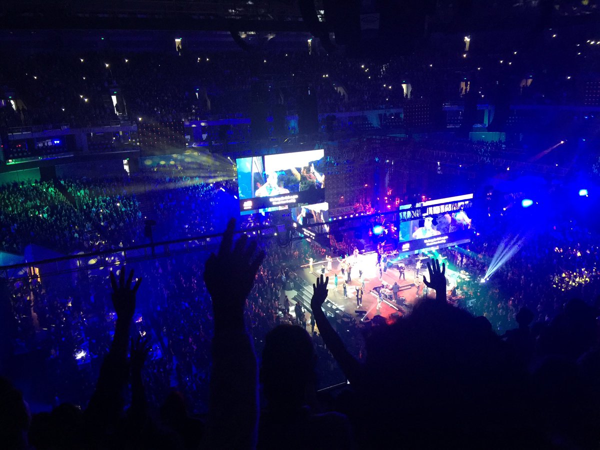 carlynnelianne's tweet photo. Volcanoes not matchsticks!!! 🌋 #UNASHAMED2017 #Mapúa !!!!! https://t.co/EWZ5SL0OfN
