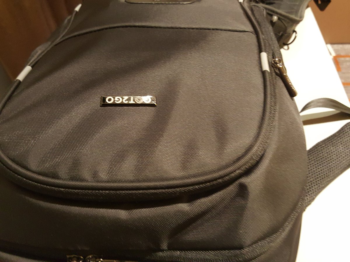 Thunderdogzero's tweet image. I want this #chargingbackpack