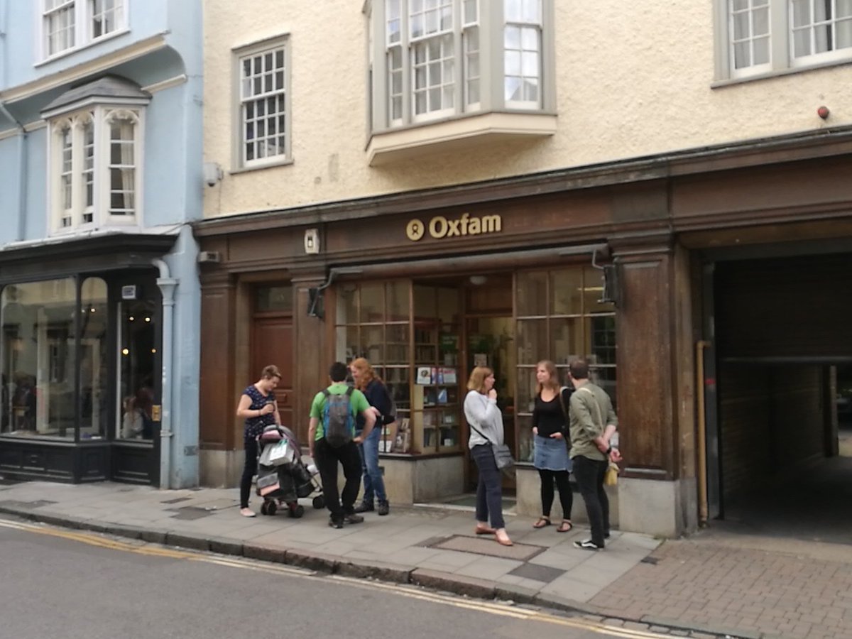 #oxfordbookshopcrawl @OxfamBooksOx