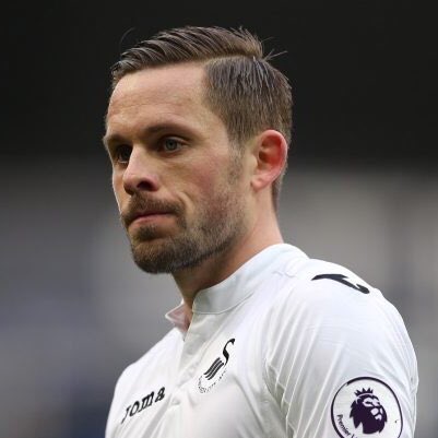 EvertonBlueArmy's tweet image. Everton are hoping to finally push through a £50m deal for Gylfi Sigurdsson by the start of next week. (Source: @_pauljoyce)