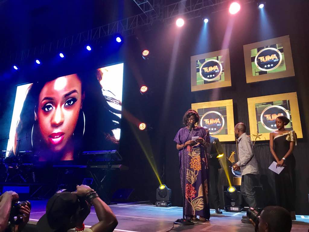 KATATUMBA's tweet photo. Last night I received the HUMANITARIAN AWARD 2017, at 'The Uganda Music Awards'. Thank You!

#MulagoYaffe
#AKDF
#RunningThisRaceForYouPapa https://t.co/Xm1IUdWm9y