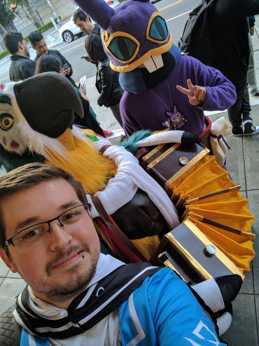 BossFightProps's tweet photo. Zelda Cosplays at the Symphony of Goddess!! #ZeldaSymphony #SanFrancisco #nintendo #cosplay https://t.co/4ZcPvPZNWl