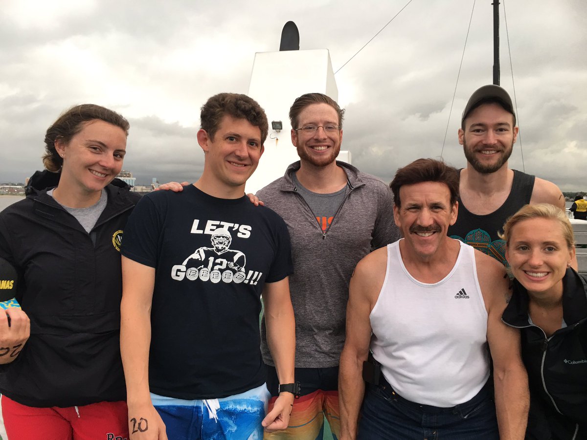 @NeuroOncNews Team Just Keep Swimming - 🐠 30th Anniversary <a href="/StVincentsSWIM/">St. Vincent's SWIM</a> ready to Swim from Port Jeff to Bridgeport <a href="/StVincentsMC/">St. Vincent's Medical Center</a>