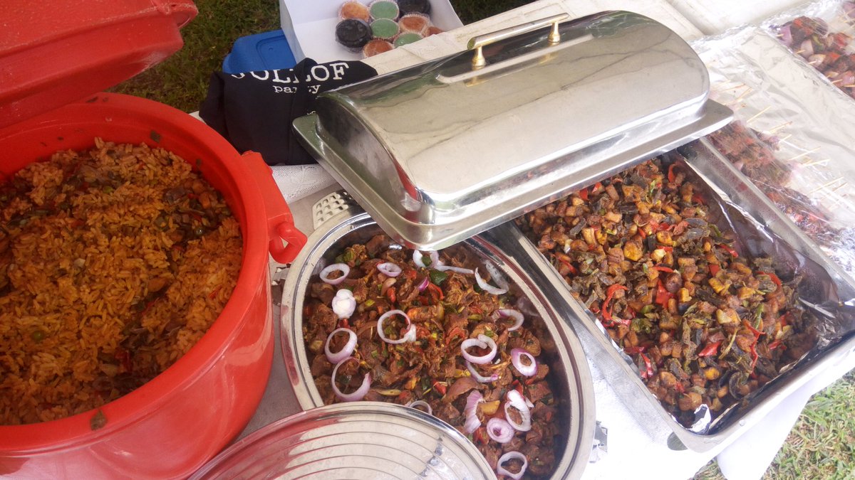 Proms_Foodbarn's tweet photo. Business woman 😊🙈 #caterer #RoadtoGoal #GoalAt5 https://t.co/hEB9ynsMTK
