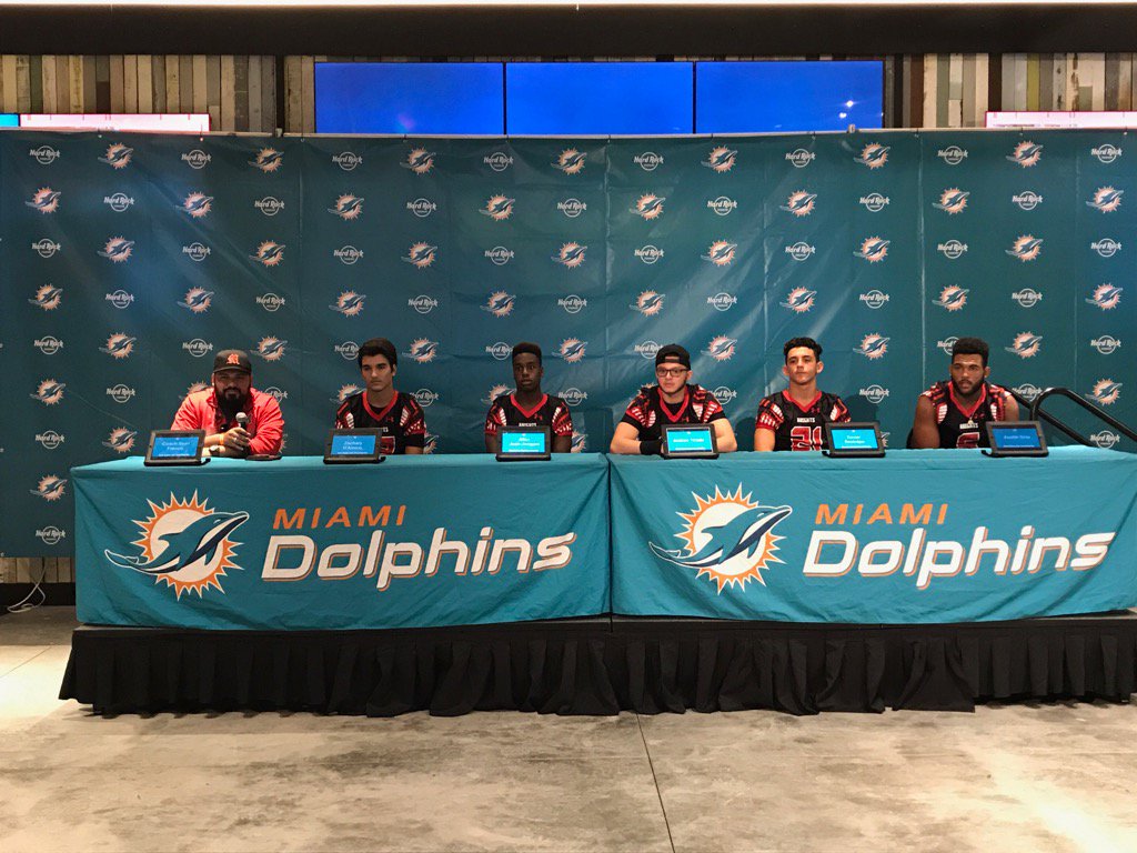 .<a href="/monarchknights/">Monarch Knights</a> are working non stop getting ready for the season. #DolphinsHsMediaDay