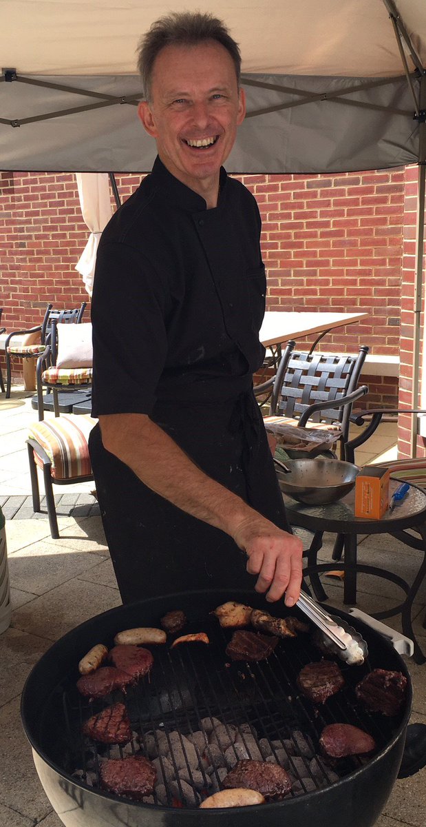 DellaCogan's tweet photo. Making the most of the sunshine, thanks David for a great BBQ lunch! #SunriseofWeybridge #bbq #sunshine https://t.co/C6bJIzfDdH