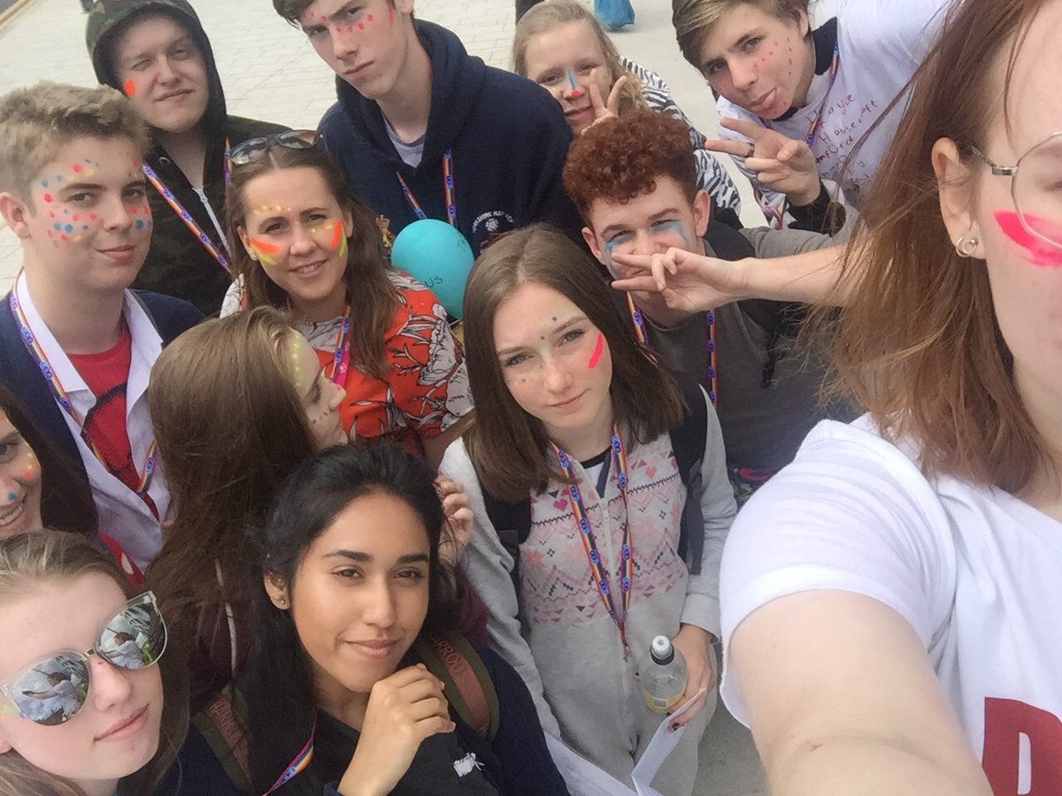 NCSYESEdwards's tweet photo. {#NCSUltimateChallenge #NCS #Leeds6 #EGGwards4EGGquality} @hopenothate Hope our sponsored walk will helping your charity! https://t.co/mc5hnByIn8