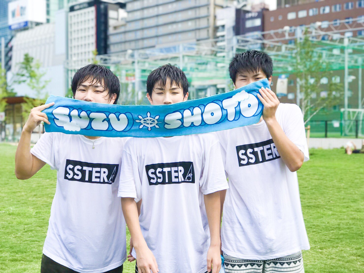 すずしょうと　Tシャツとタオルセット すずしょうと🐤3兄弟@全国ツアー発売中！ on X: 