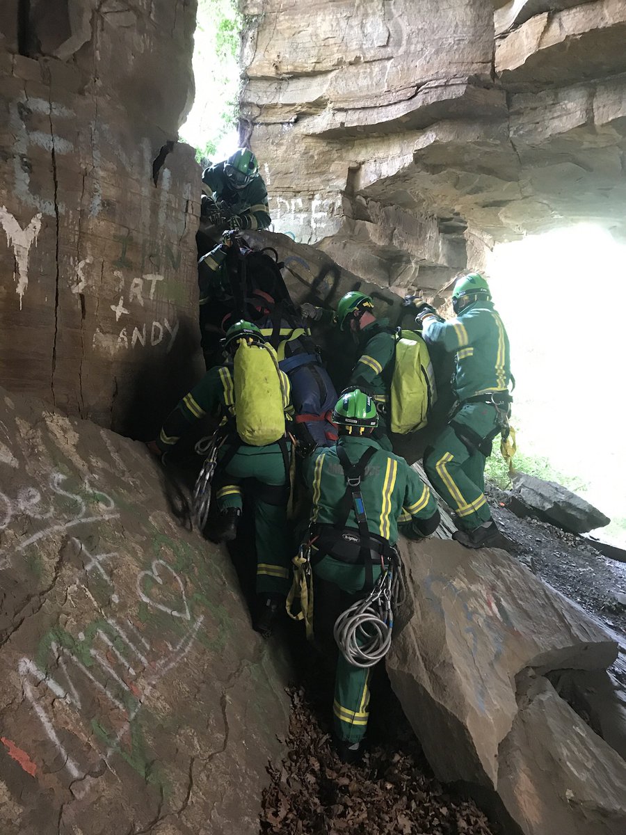 rescueNE's tweet photo. @NEAS_HART Safeworking at Height Skill applied to day to day work.
#forprofessionalsbyprofessionals https://t.co/flDrHgXzp7