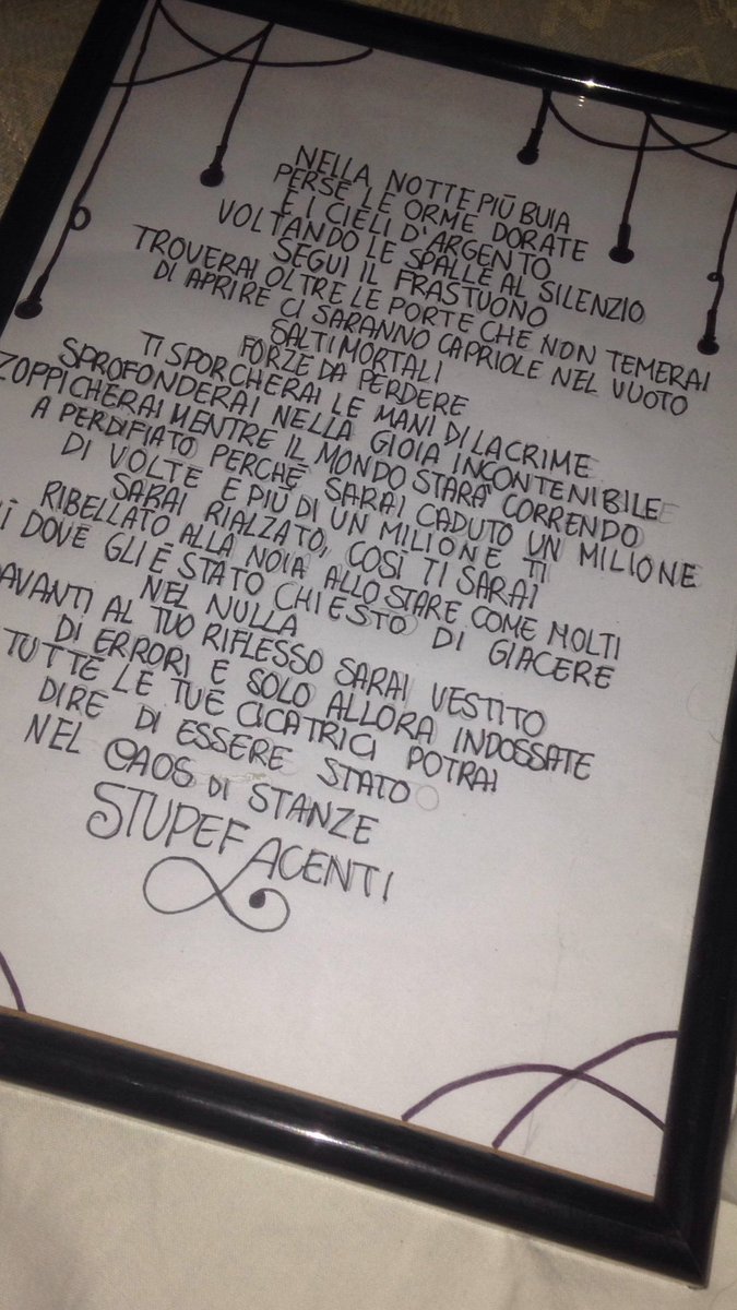 louivee5's tweet photo. Un Caos meraviglioso.. è stato un concerto indimenticabile spero di poter fare ancora casino insieme @levantecanta #nelcaostour #colorfest5 https://t.co/if1klGEgL1