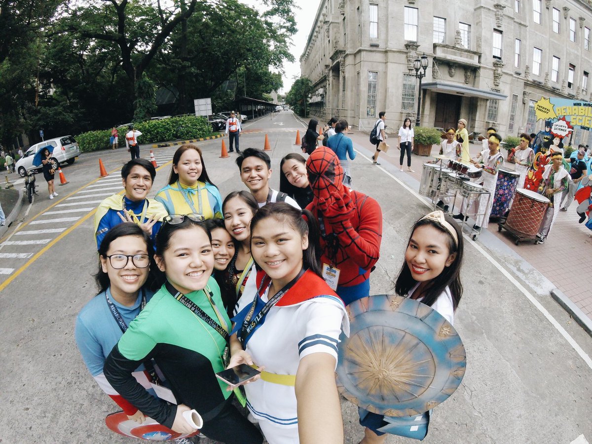 micountalan_'s tweet photo. Council duties in the morning-afternoon, Tomcat duties in the evening; ytdy couldn't have been more fulfilling. #ChangeRiseSoar #TWP2017 💛🐯 https://t.co/BW1UdPXvTh
