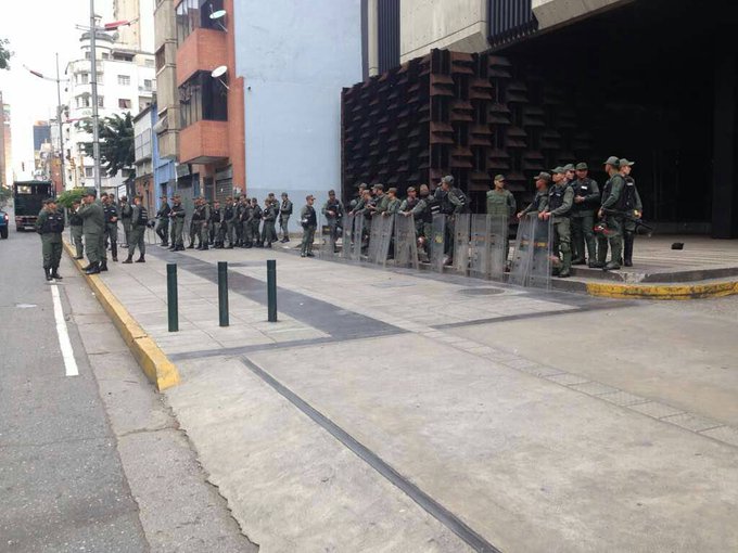 VENEZUELA La nueva Asamblea Constituyente destituye a la fiscal general de Venezuela DGdjhQvXYAEHwFR