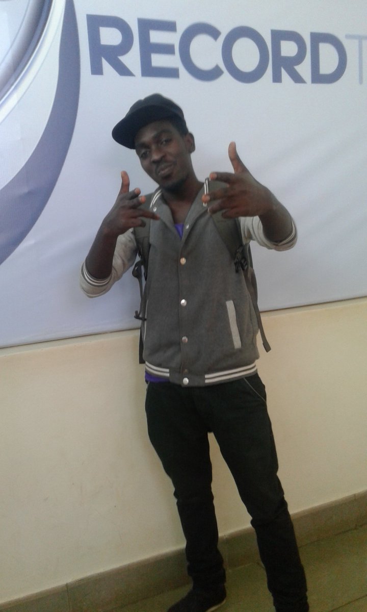 DEEJAYdeno1's tweet photo. DJ DENO LIVE IN CLUBONE MUKONO TODAY AND NOW THE AFTERNOON MIX IS LIVE ON JUICE FM https://t.co/owhOWqegna