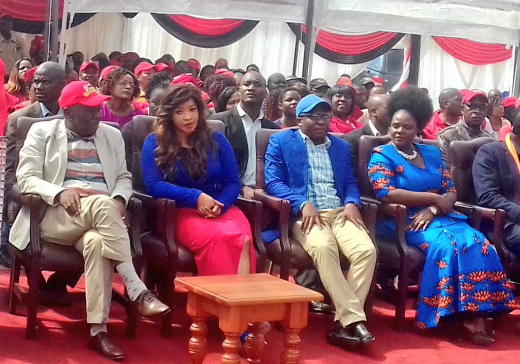 263Chat's tweet photo. Morgan Tsvangirai @ MDC Alliance rally #mdc #notovotesplitting campaign https://t.co/555OqYpJHu