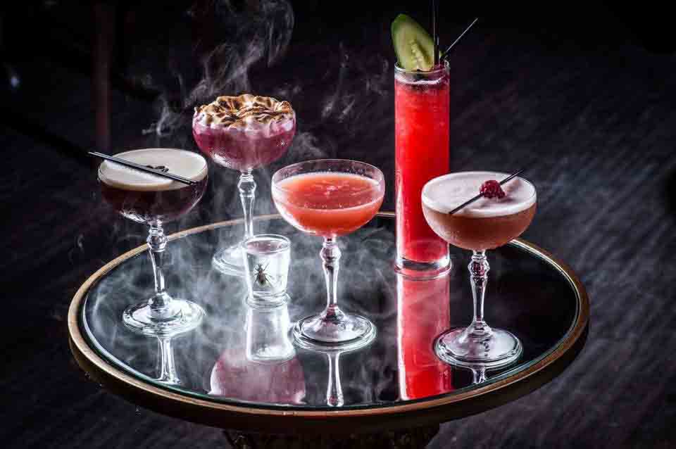 LMArms's tweet image. Stop off for some lunch and fill up for the day! Come back for happy hour cocktails, £4.75 cocktails from 4-8🍸🍹 #cocktails