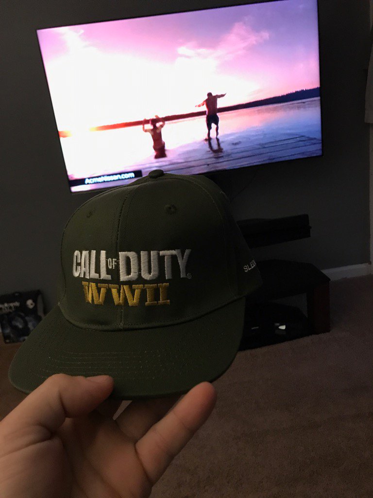 Dman2582's tweet photo. @SHGames Received the hat, thanks guys!!! #CODWWII #HammerWeek https://t.co/JQsI2b70FA