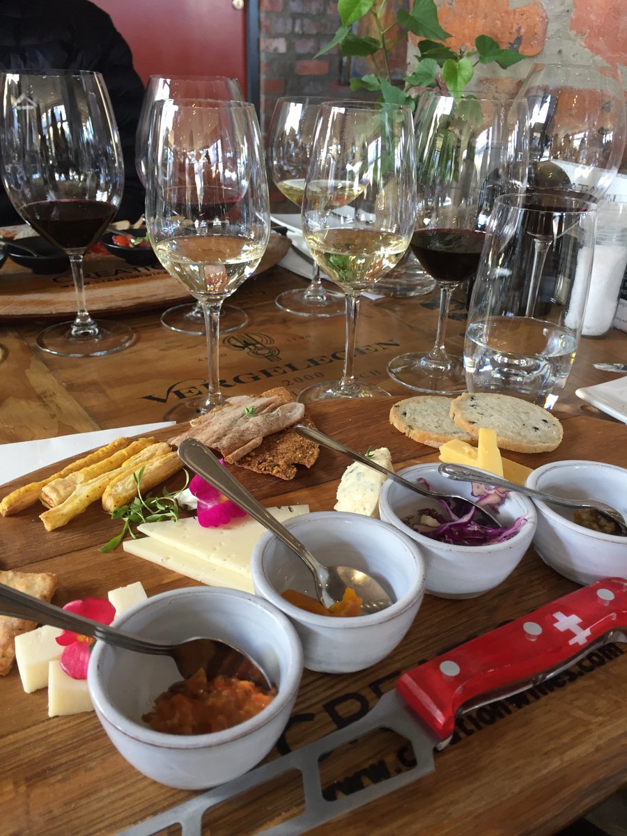 alexatiganis's tweet photo. Best way to spend a Saturday @CreationWine #creationnation https://t.co/B8RW2JUpT4