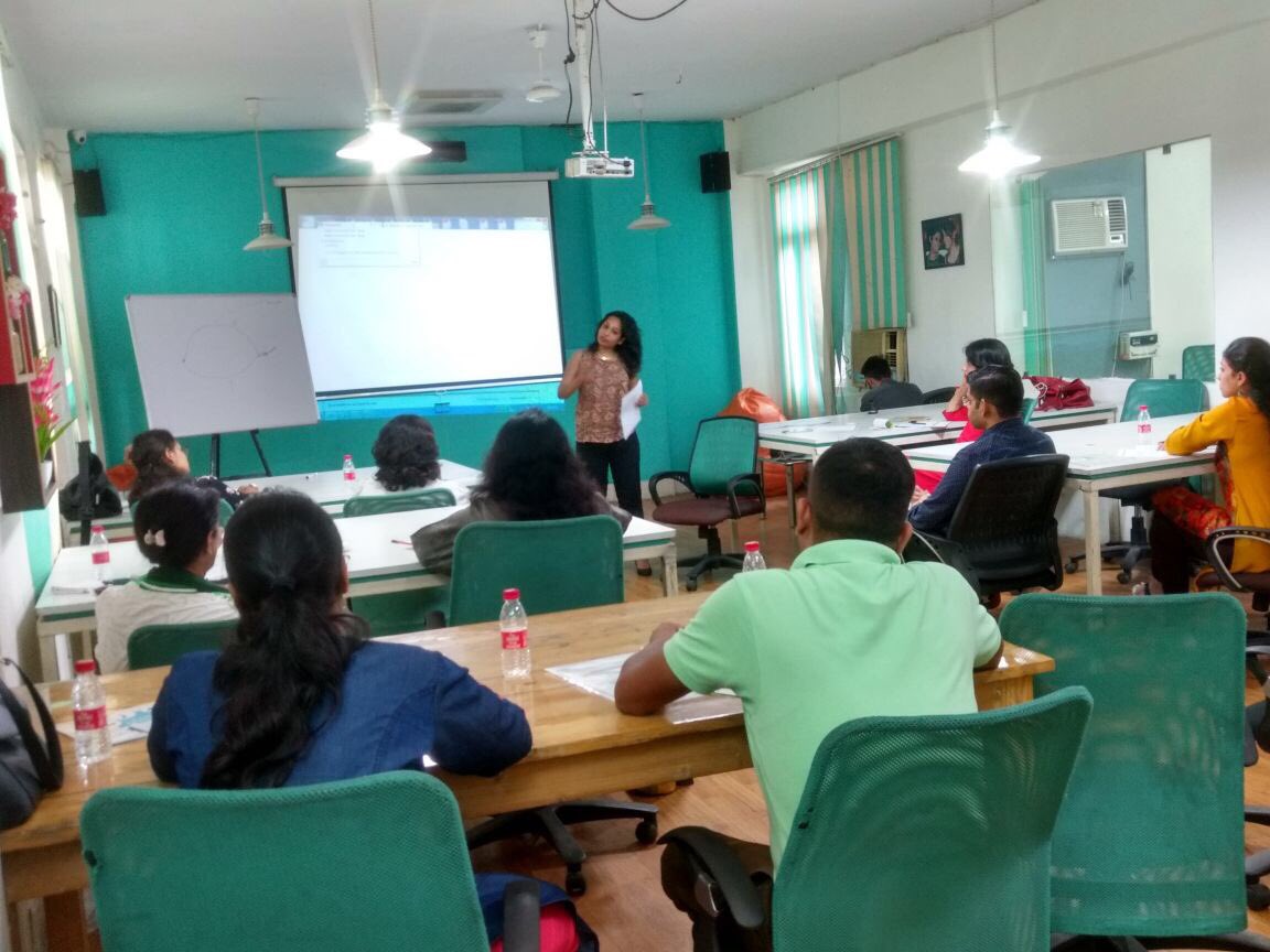 The well spent with <a href="/SurabhiDewra/">Surabhi Dewra</a> on 1 day certification workshop for counsellors at CareerGuide's office ! <a href="/lovechopra1/">Love Chopra</a> <a href="/pranavbhatia123/">Pranav Bhatia</a>