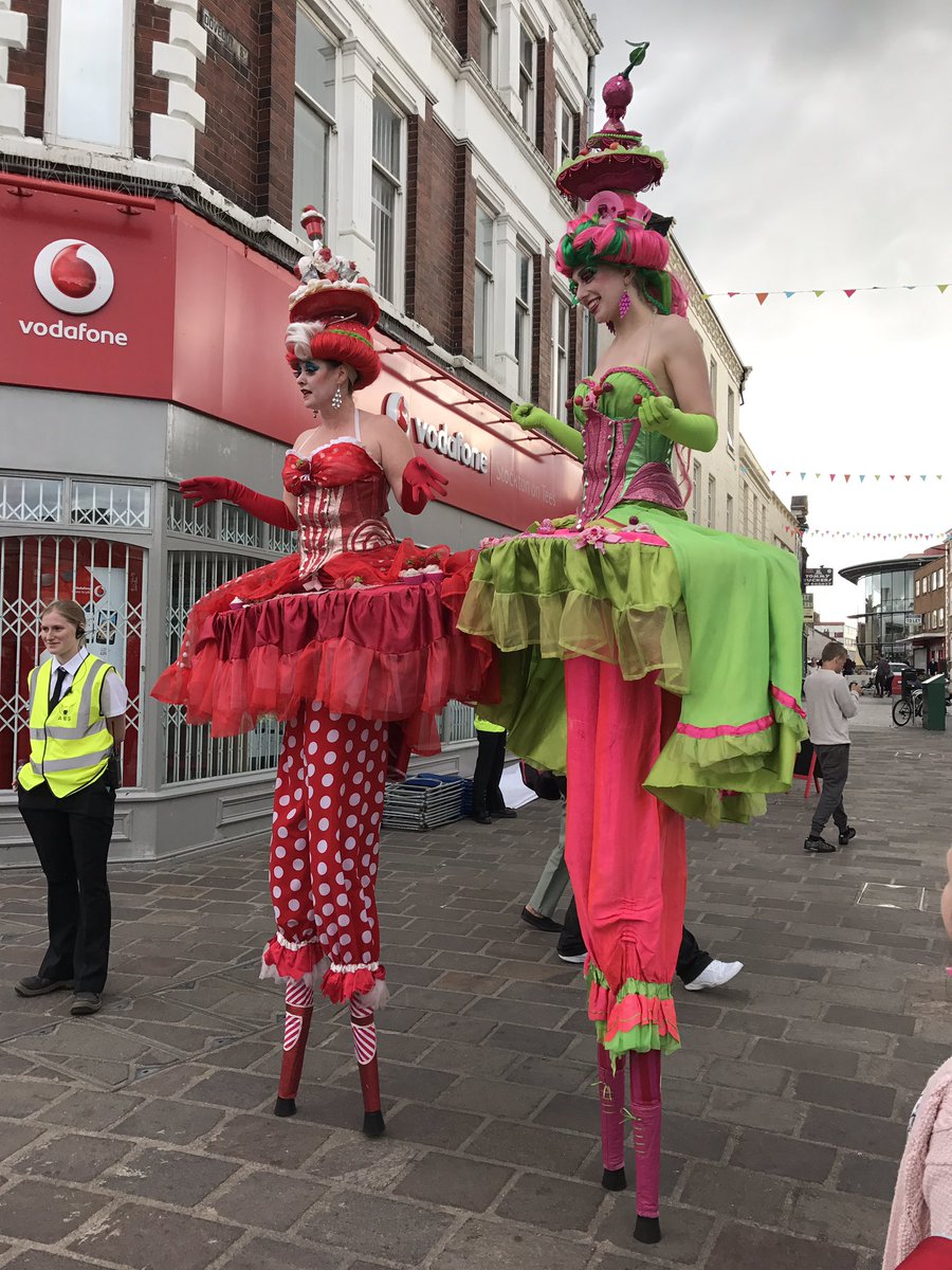 SelbyArtsFest's tweet photo. Good afternoon @SIRF_Stockton looking forward to seeing what happens when it gets dark https://t.co/RUPpAfqYjK