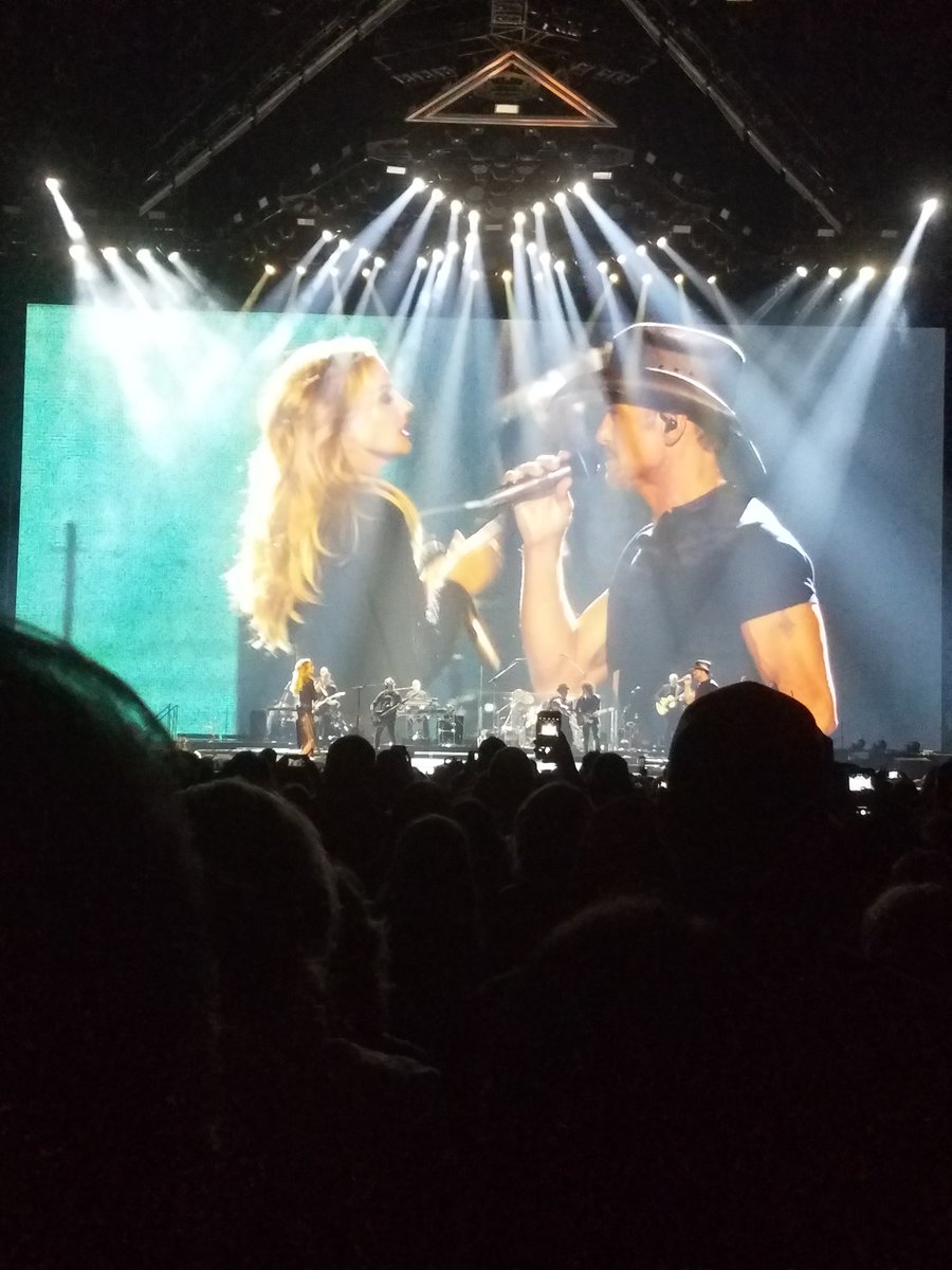 blweeyes's tweet photo. Amazing show https://t.co/VOfJWwaxCL