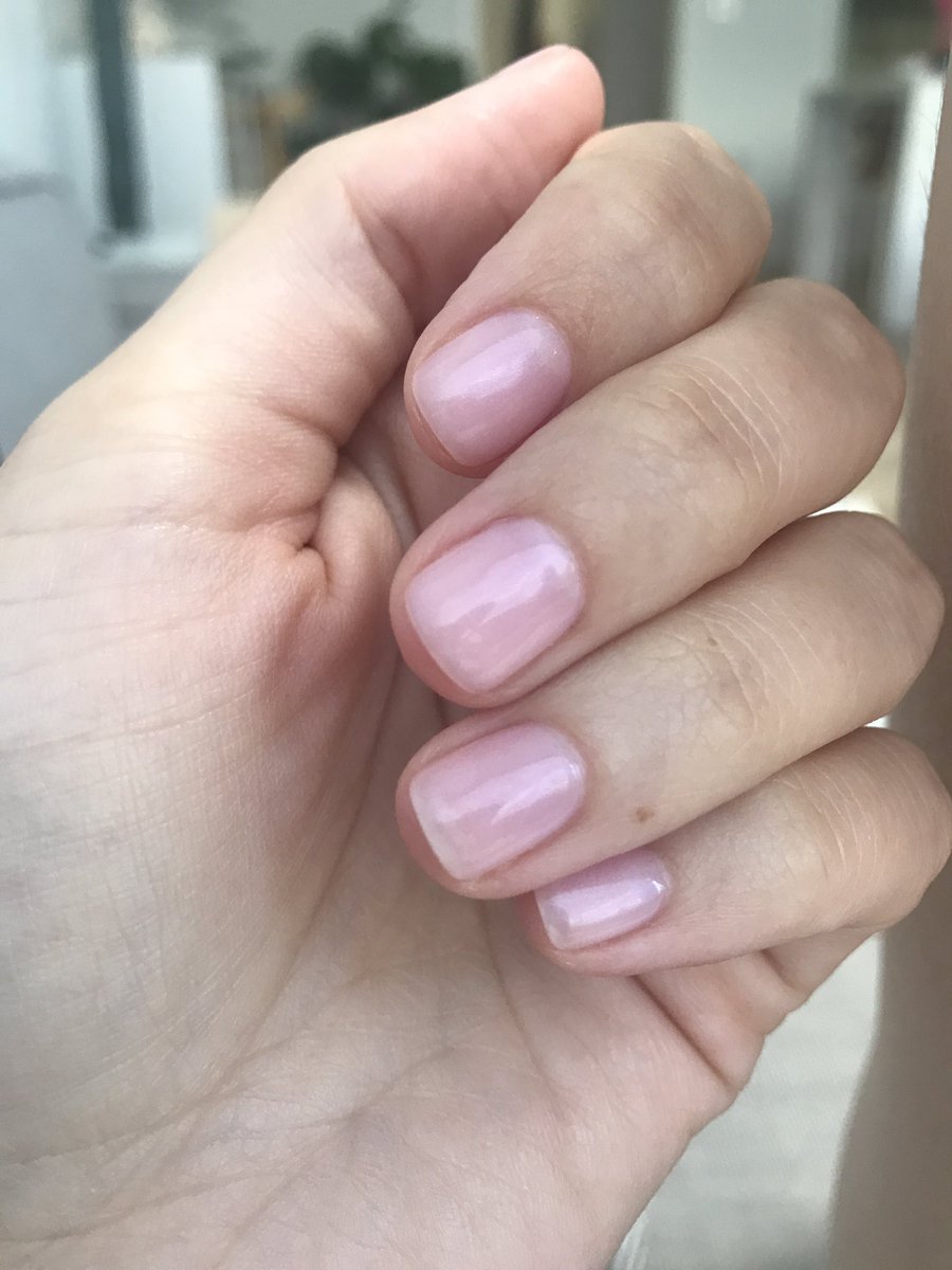 <a href="/AlexSteinherr/">Alessandra Steinherr</a> <a href="/drybylondon/">DryBy</a> Here's a better picture with no filter! <a href="/drybylondon/">DryBy</a> 💗💅🏼