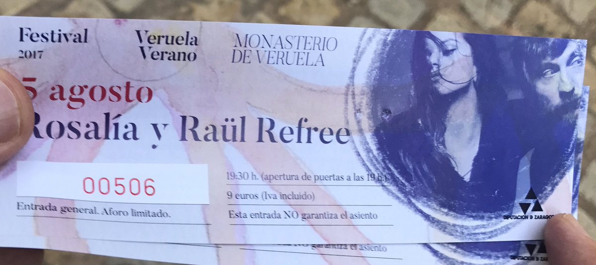 Bob_Msc's tweet photo. De forma algo inesperada, a punto de ver a @rosaliavt nada menos que en el Monasterio de Veruela. https://t.co/VmJEzAtLfh