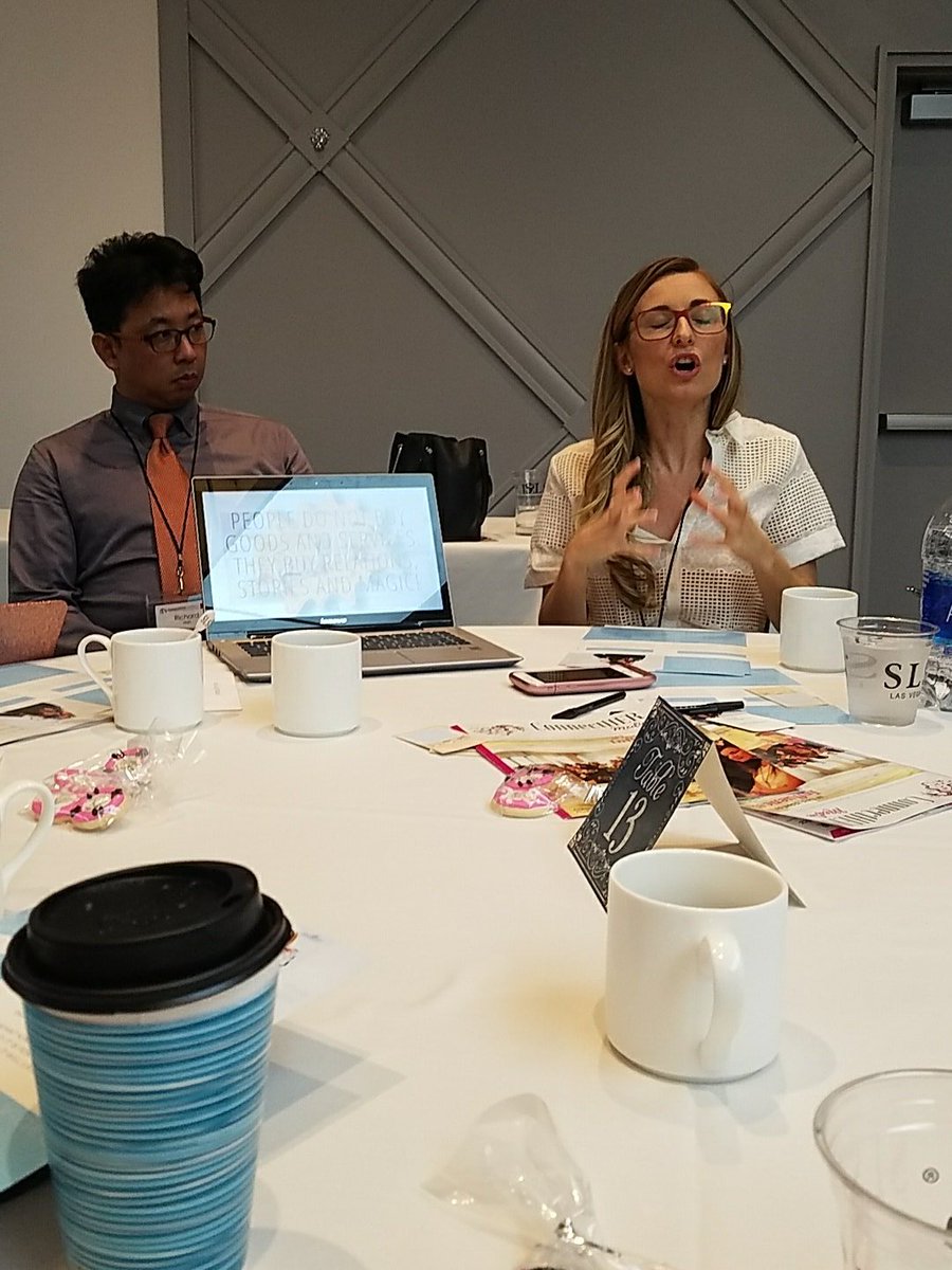 DangerCupcake's tweet photo. Inspire. Educate. Entertain. GREAT video advice from Andrea Corson at #videopop #connecther17 #chmlv #socialmedia https://t.co/X46XHR5Mt0