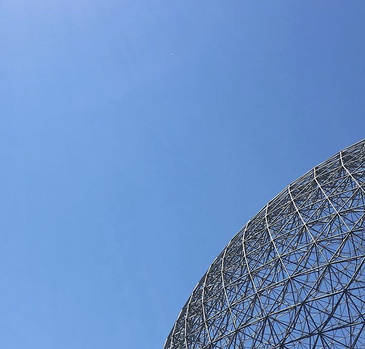 NeueWilden's tweet photo. Day two of #Osheaga2017 is officially underway! https://t.co/aMaorSd9zp