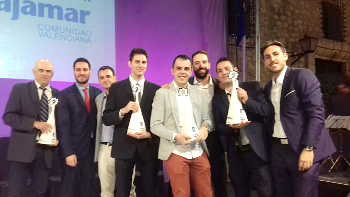 Cuatro empresas del #PCUMH, galardonadas en los #PremiosFundeun2017 ¡Enhorabuena a todos y todas! 😉 bit.ly/2sYbry3