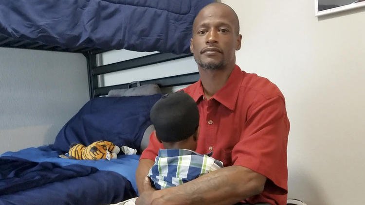 latimes's tweet photo. How shelters reach out to male victims of domestic violence https://t.co/YJmXUH14hG https://t.co/WXvJMO88XJ