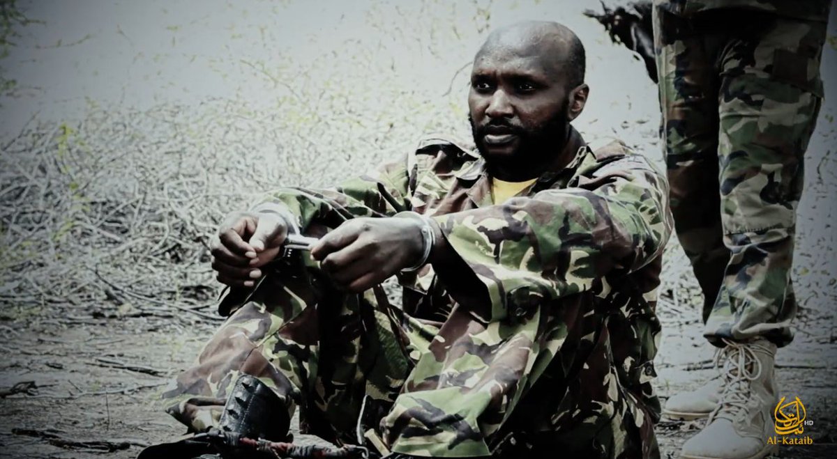 Yassinjuma's tweet photo. #Alshabaab releases video of the execution of captured KDF soldier Leonard Maingi after #Kenya govt declined negotiation for his release. https://t.co/NVvuIe7tdc