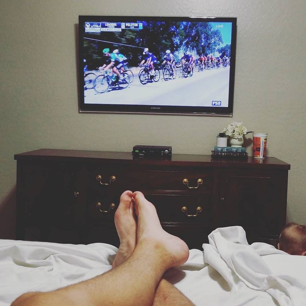 nerdyjamo's tweet photo. If you need me, this is where I'll be for the rest of the day. :( #backissues https://t.co/l8Zll14ju8 https://t.co/99IOE5RyxL