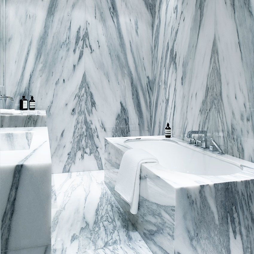 ELLEDecoUK's tweet image. Want to create the perfect bathing sanctuary? Check out our moodboard of the world's most beautiful bathrooms: buff.ly/2v2S5Zr